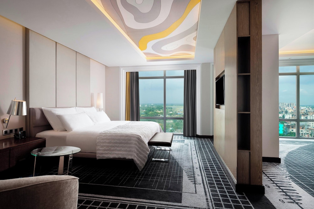 Le Meridien Dhaka