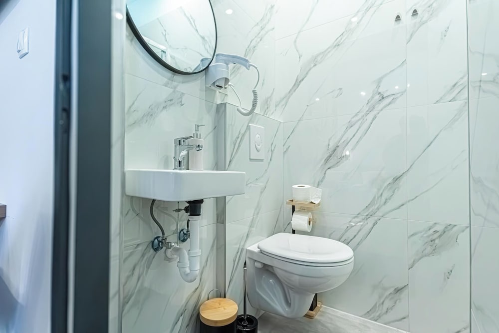 9BR Apts in the Heart of Vienna