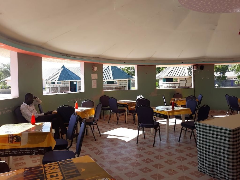 Sanfields Lodwar Camp view 4