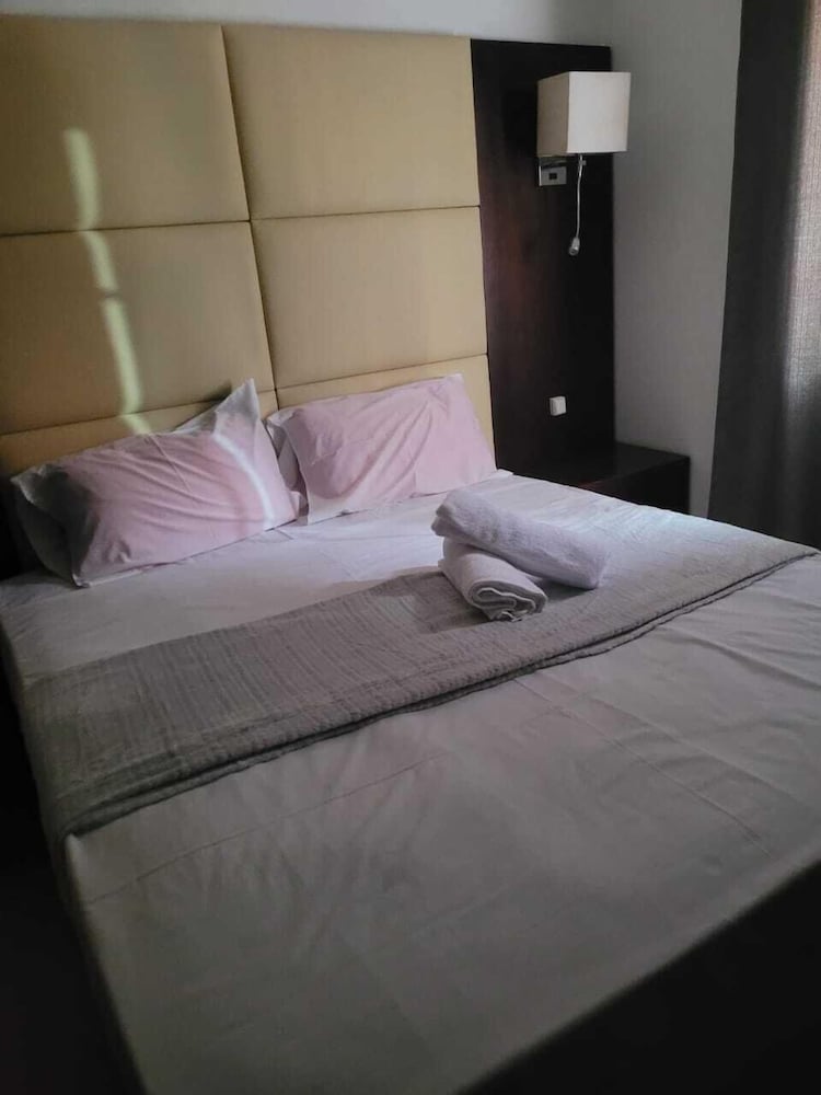 Guest House La Plaza