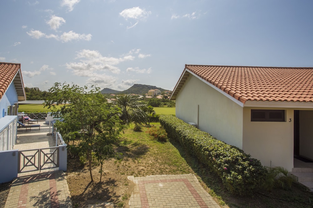 Blue Bay Bungalows