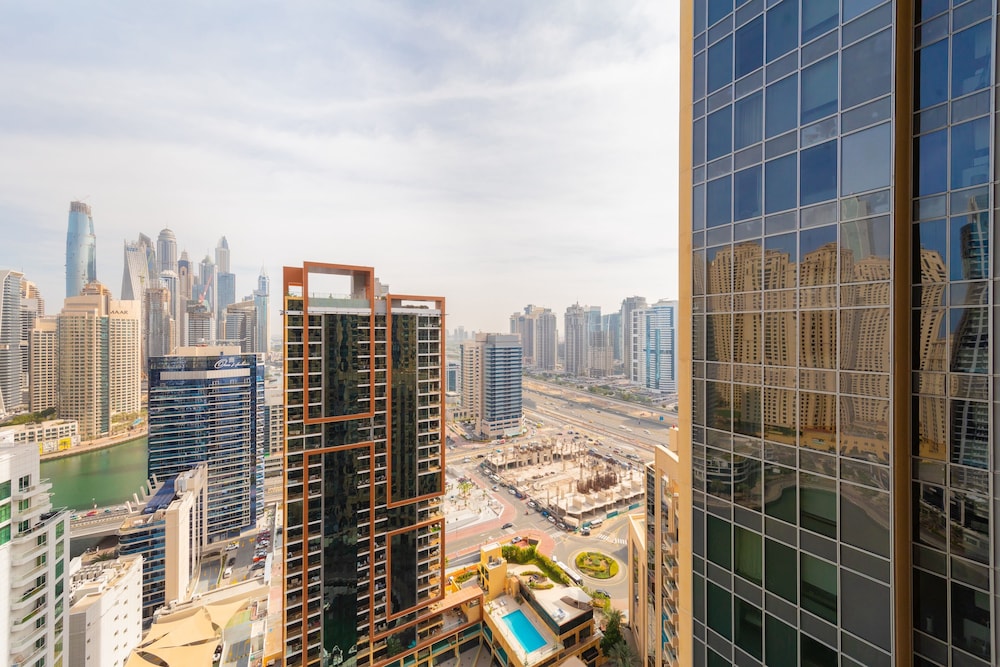 EDEN'S Homes & Villas - JW Marriott Marina Residences