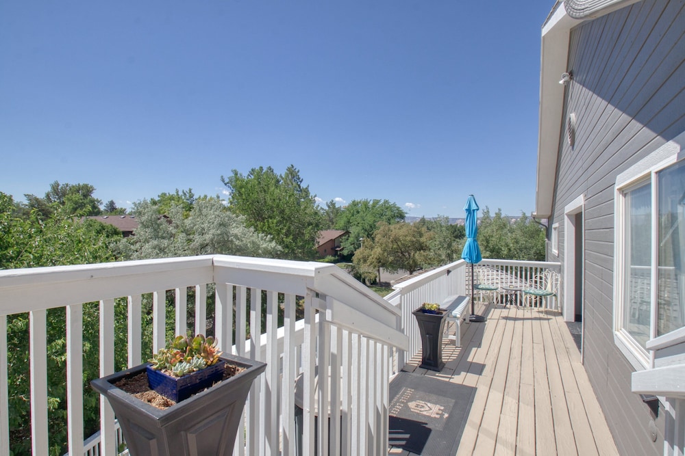 Castle Creek B&B