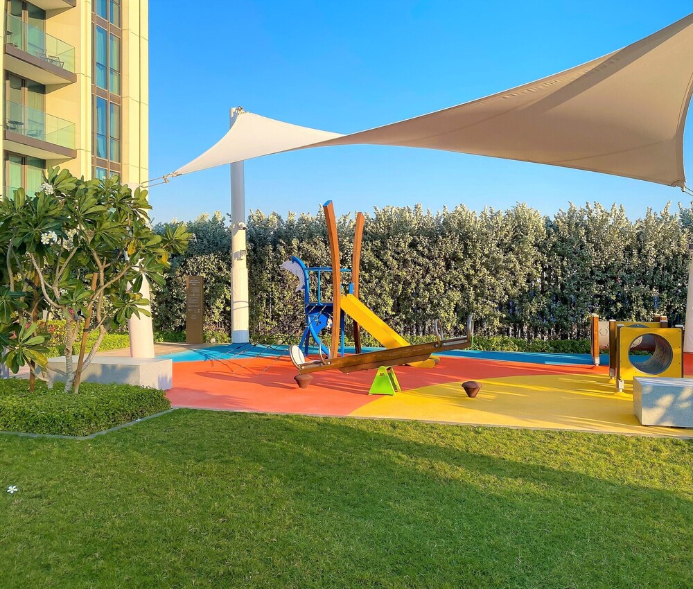 Luxurious Downtown Views With Dubai Mall Access