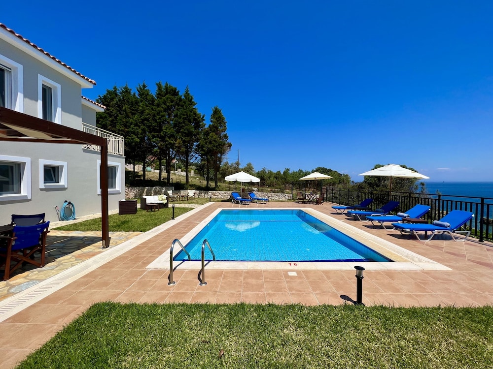 Villa Korfos in Skala view 5