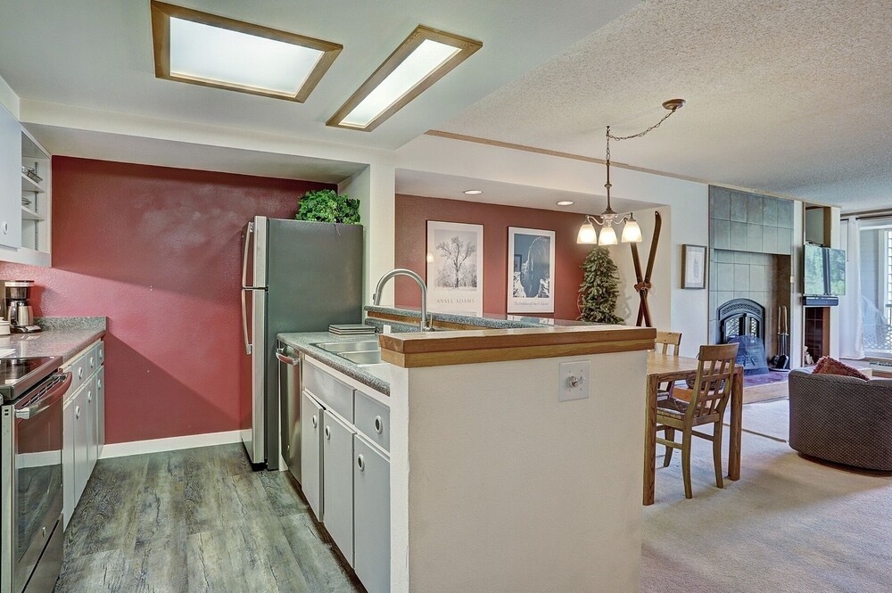 The Pines - Keystone Ski Resort CO Vacation Lodging