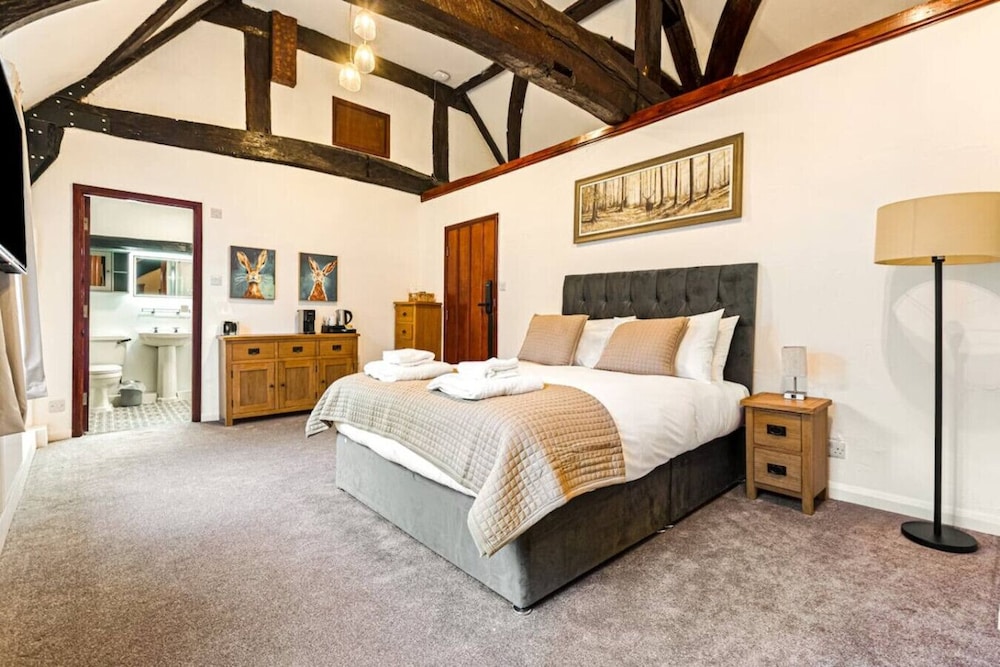 The George Inn Hotel Rooms - Room 2