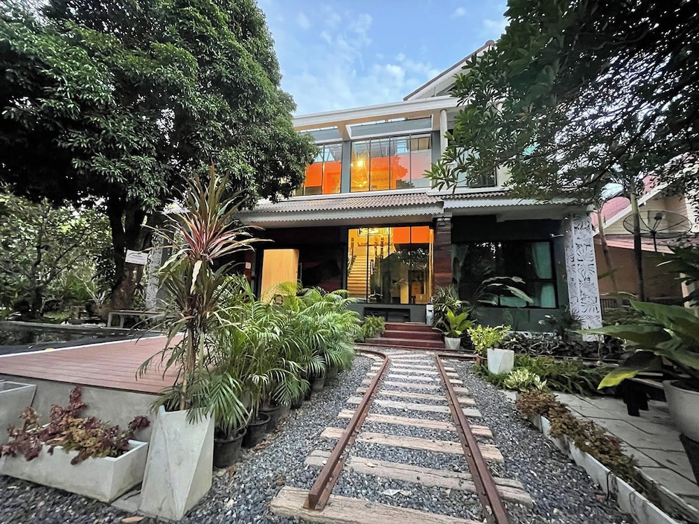 Onmywayresort