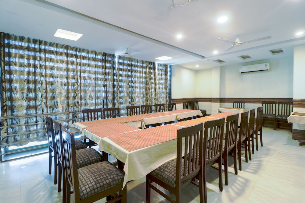 Meetings & Events
