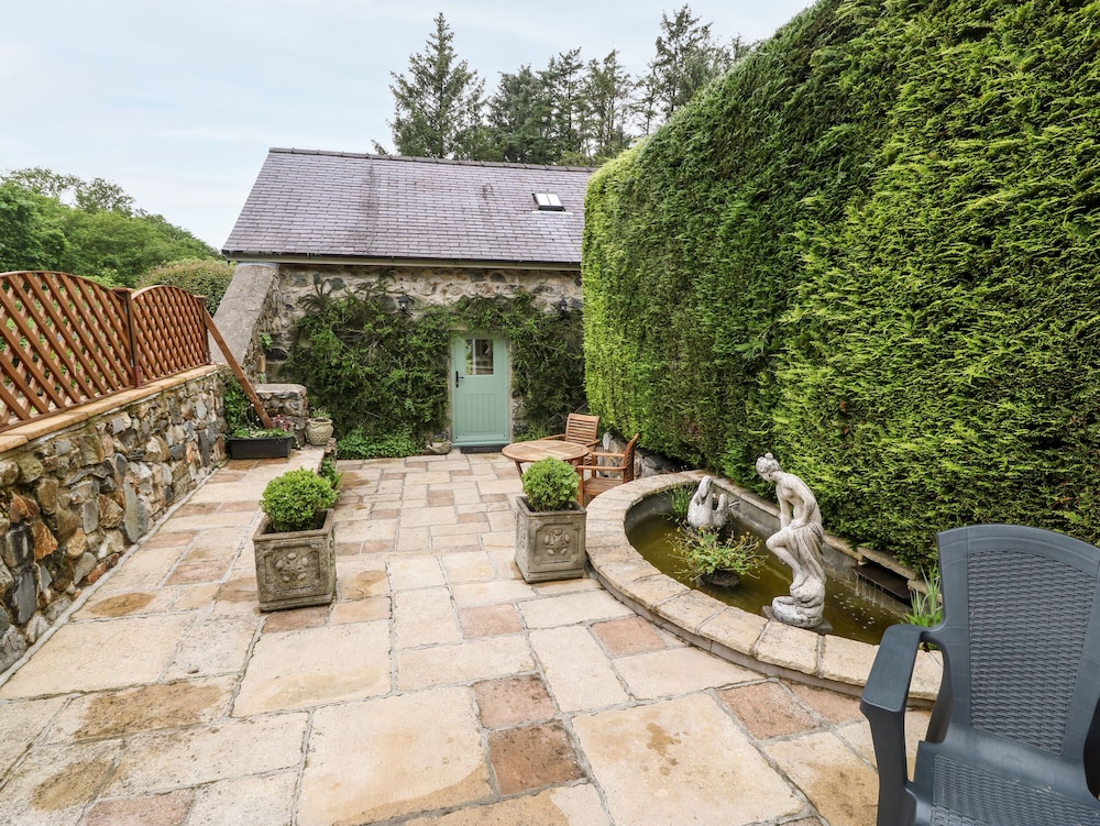 The Little Coach House