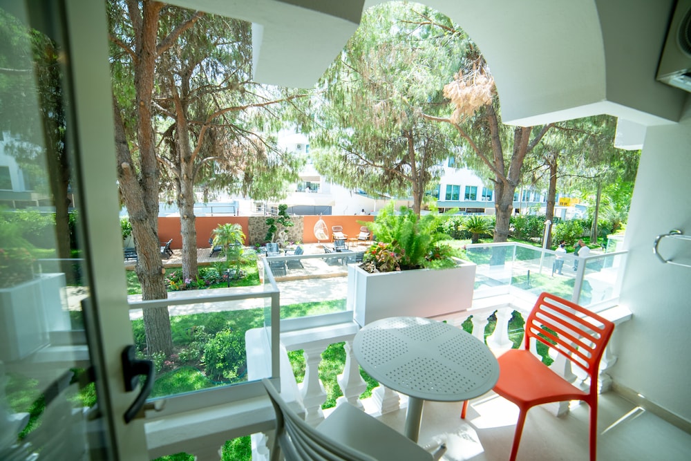 Rose Garden Butik Otel - Image 50