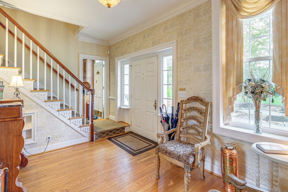 9-acre New River Retreat Near Radford University