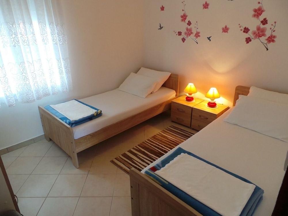 Draga - big Terrace Apartment - A2 view 4