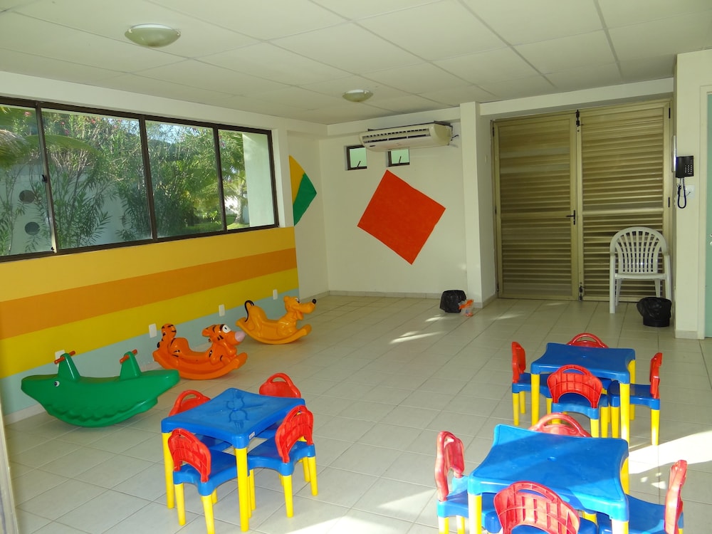 Beach Class Muro Alto BY AFT