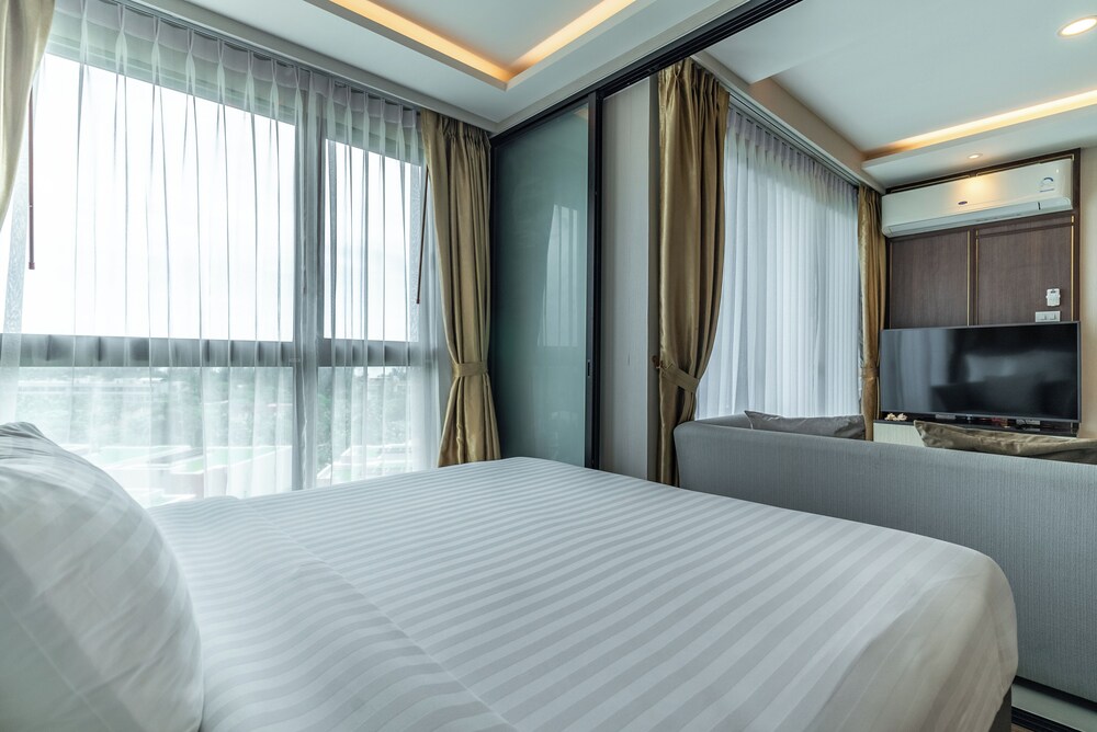 Panora Condo by Villacarte