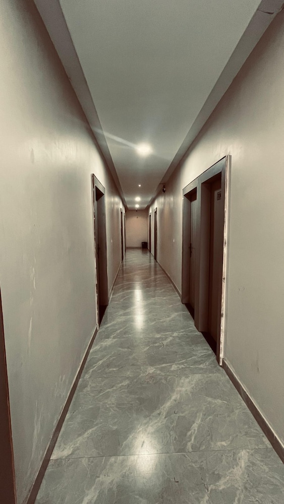 Hotel Shri Radha Sneh Mathura