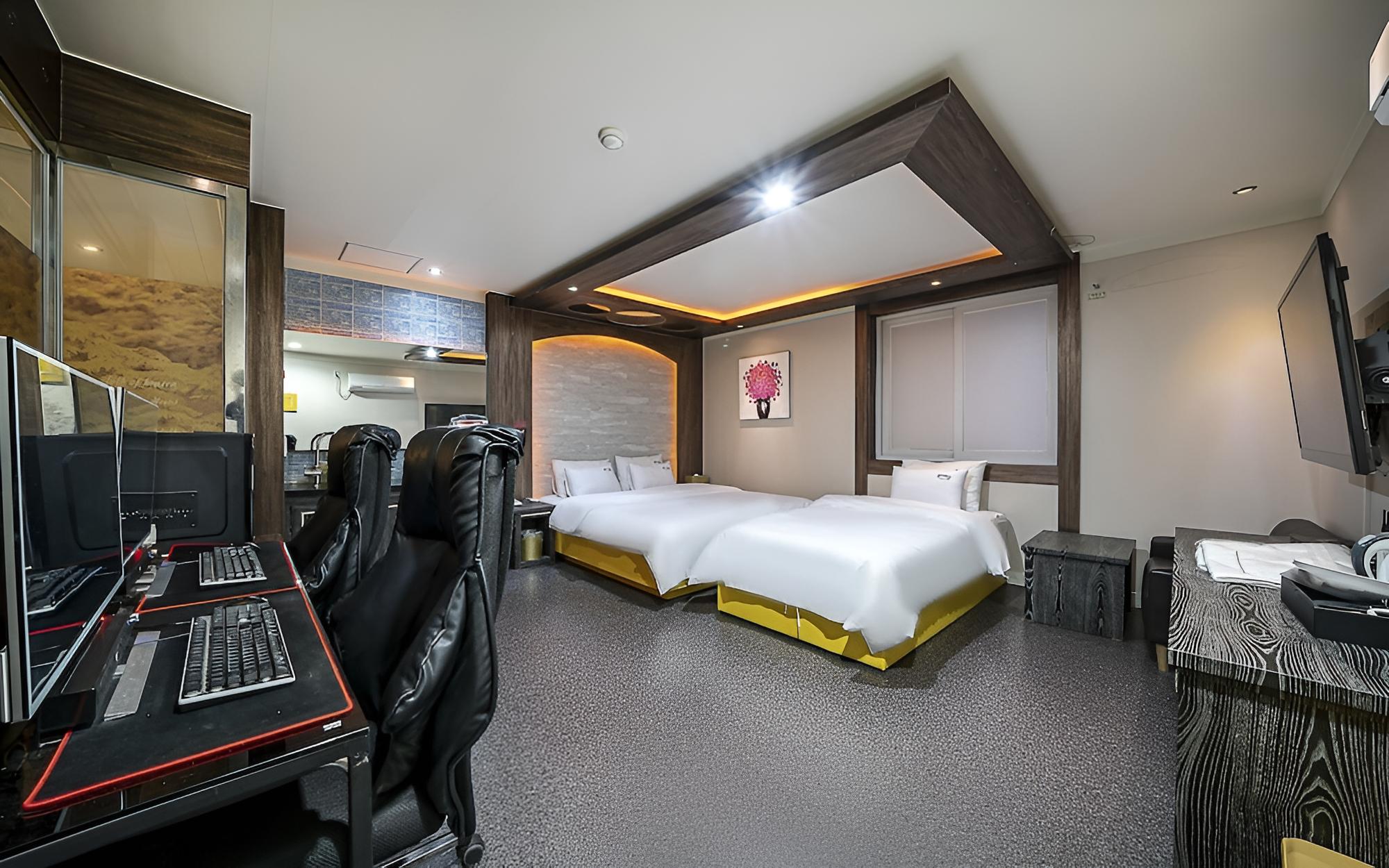 Gimhae Jangyu Vibe Hotel