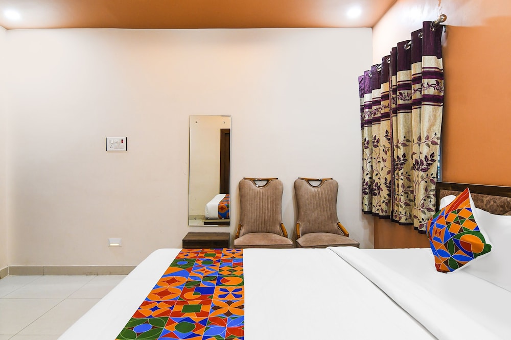 Fabhotel Cookwell