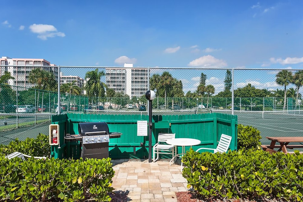 Estero Beach & Tennis 805A by Distinctive Beach Rentals
