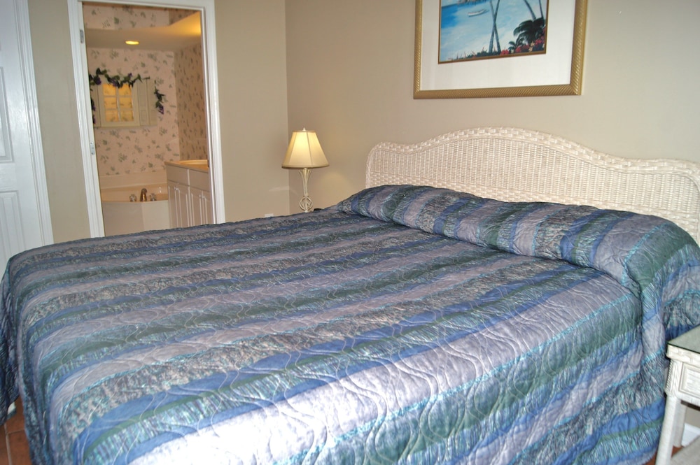 Sunrise Pointe 4F by RedAwning
