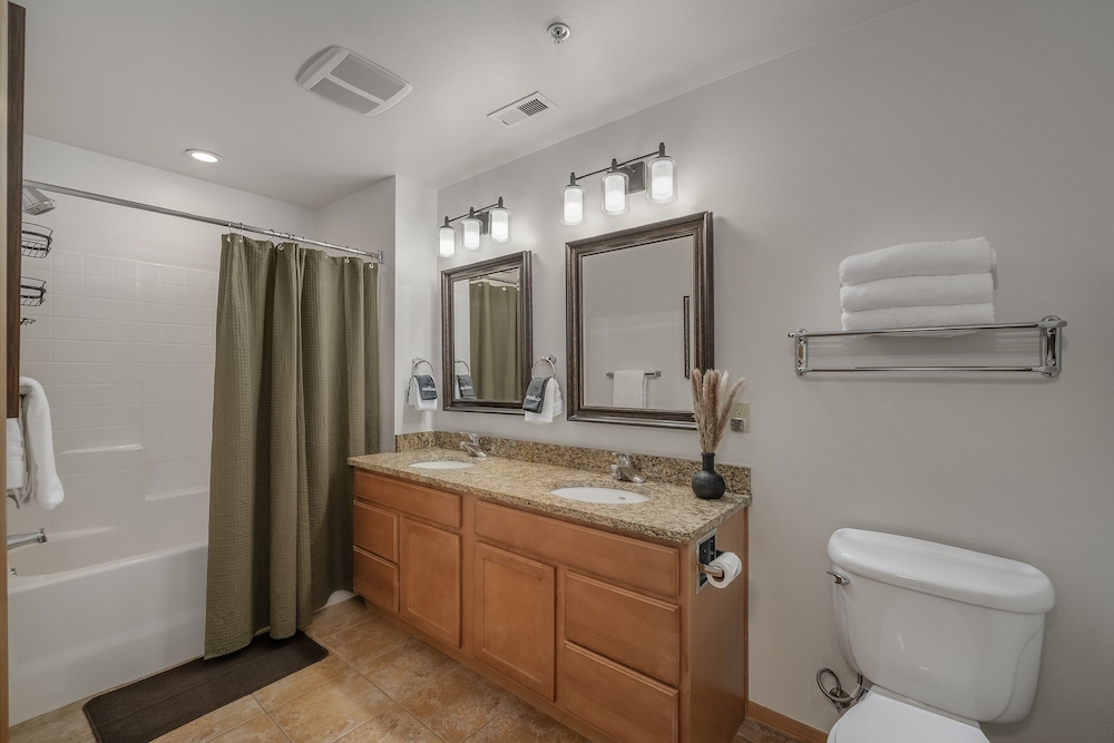 Edelweiss Escape 1 Bedroom Condo