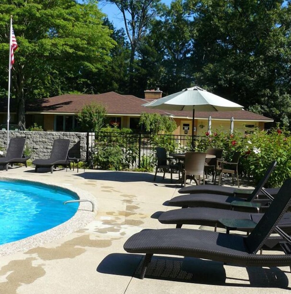 The Saugatuck Retro Resort Motel - Property Image 15