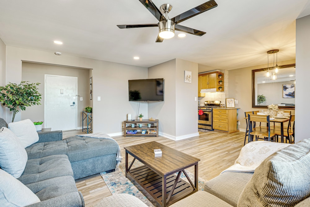 Walkable Condo < 1 Mi to Centennial Olympic Park!