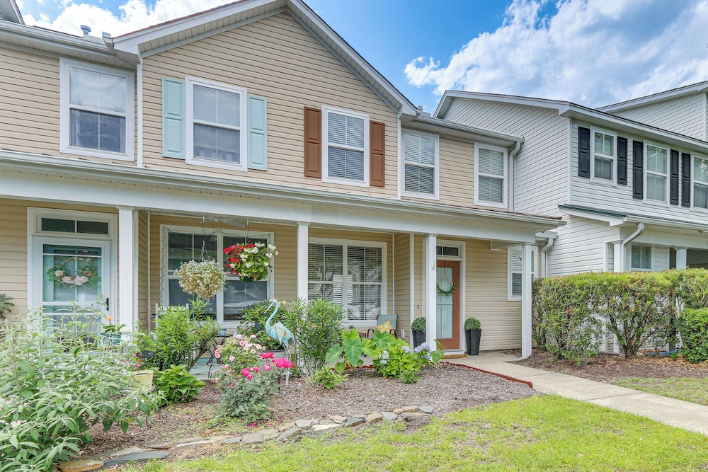 1 Mi to Dtwn Bluffton: Historic District Retreat