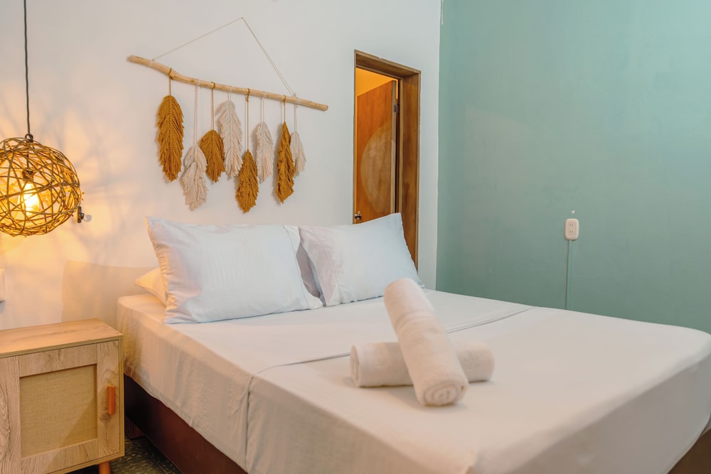 Traveler Hostel