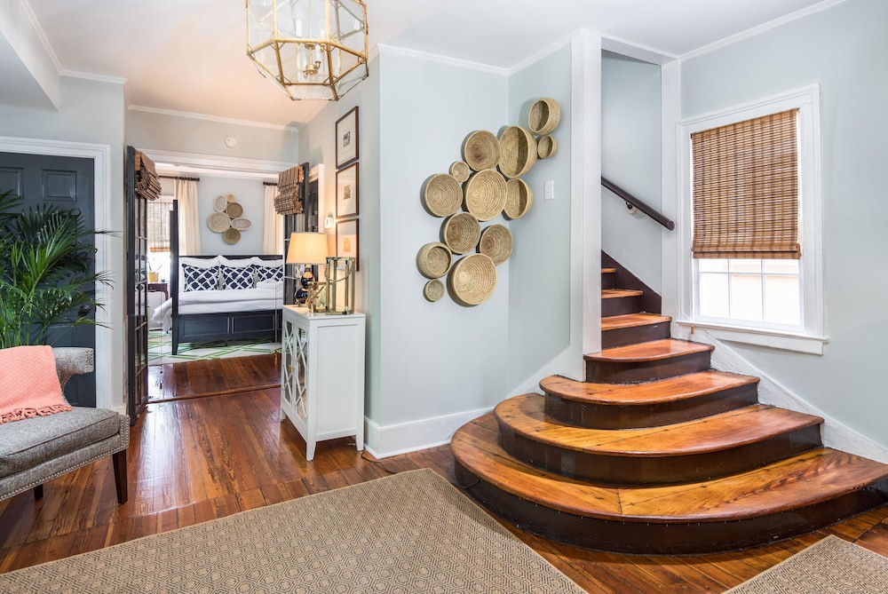 69A Spring Street - 3 BR / 2 BA Holiday home 3 - Image 2