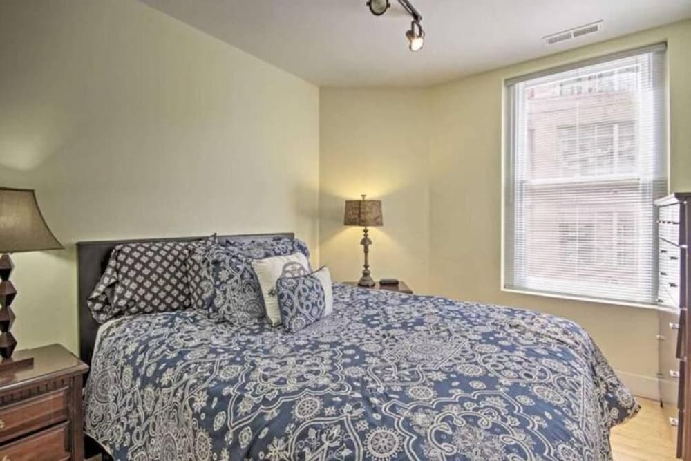 Convention Center corporate apartments