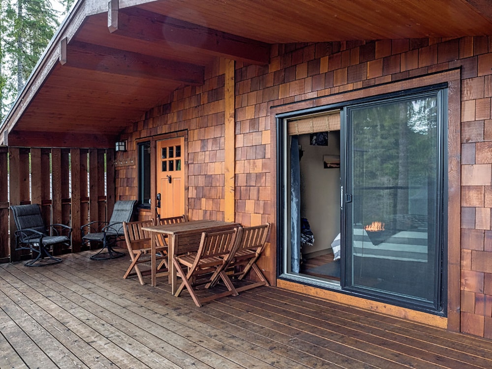 The Great Escape Secluded with Hot Tub