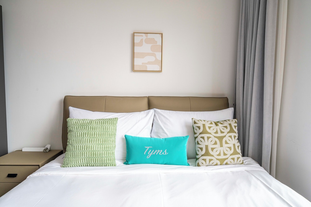 Tyms 2BR APT Hongqiao Yucui Garden