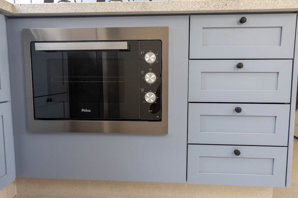 Apartamento Moderno com Wi-fi em Frente a Praia