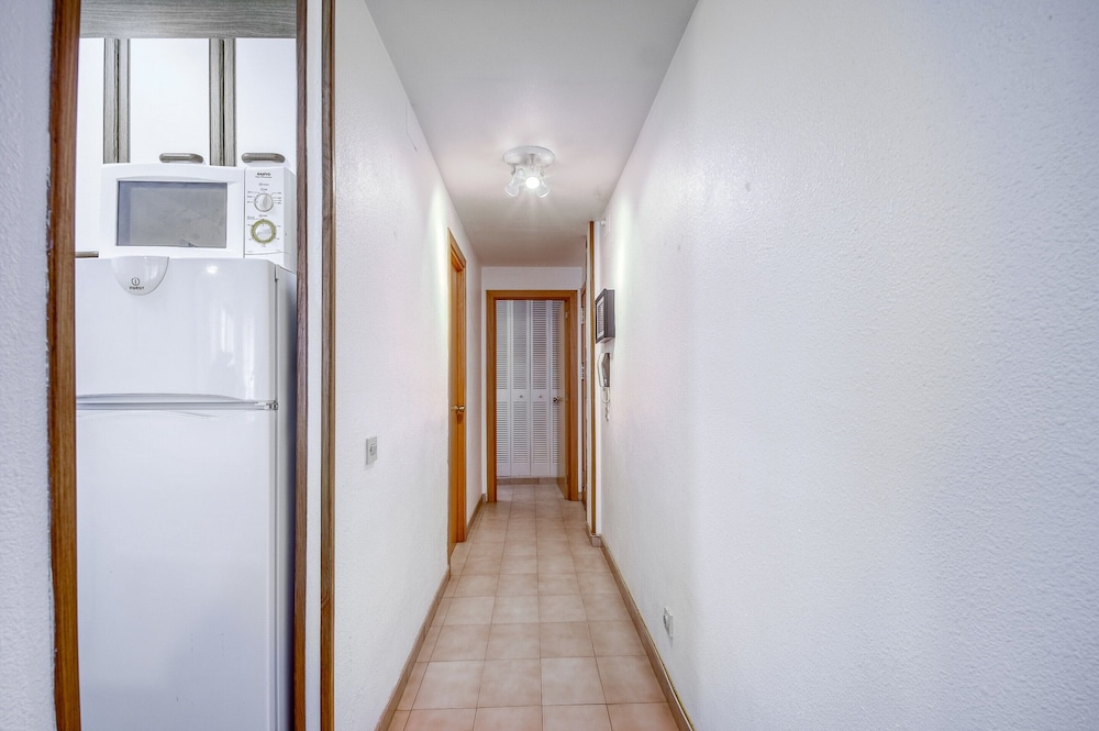 Apartment in Roses Near Platja del Eastrell