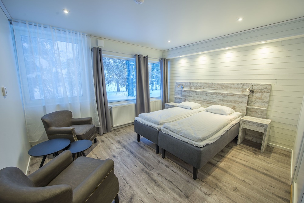 Aurora Mountain Lodge