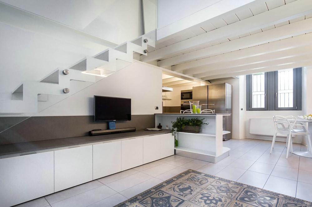Porta Torre Lofts