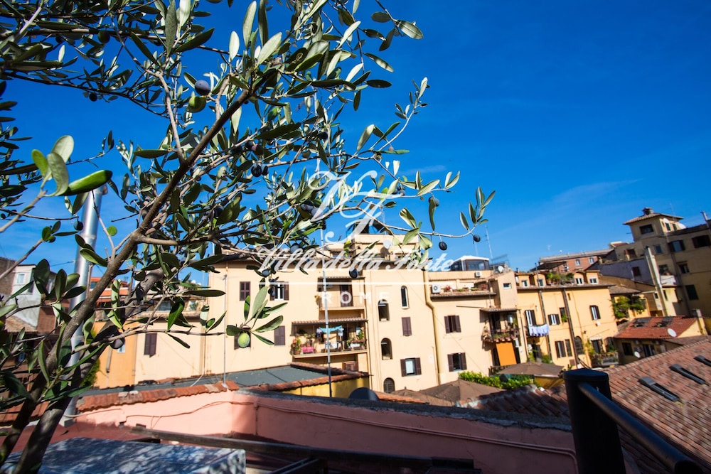 Villa della Fonte - Trastevere