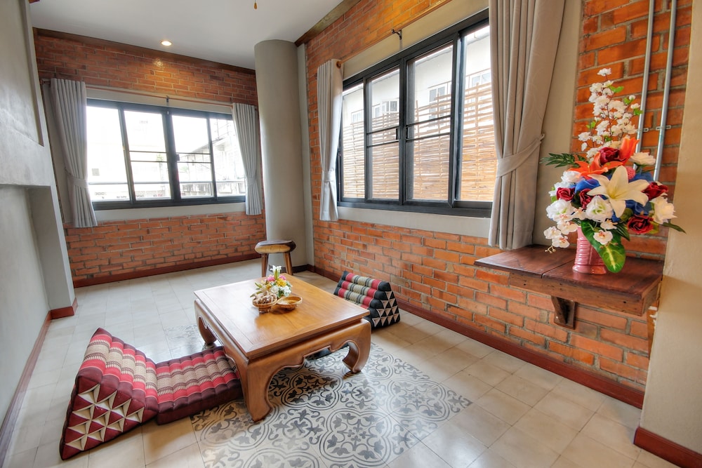 Saengpanya Home Boutique Hotel - SHA Plus