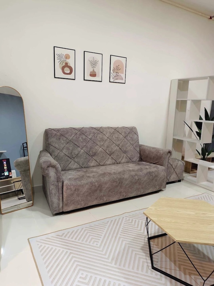 KLIA AIRPORT HOMESTAY 6
