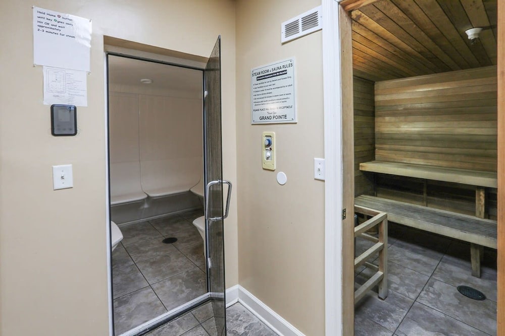 Grand Pointe 512 Gulf-front Stunning Views Top-notch Amenities