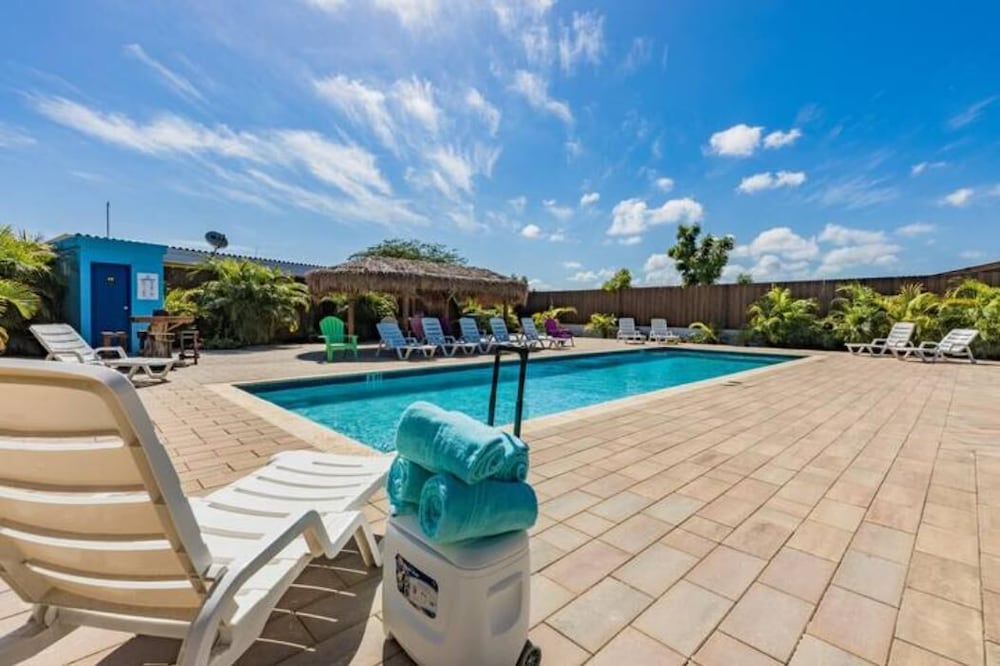 Turibana Plaza Suite 4 w Balcony