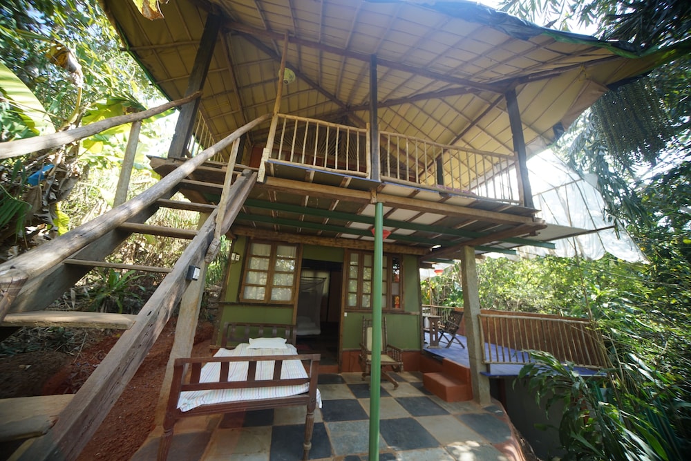 Khaama Kethna Wellbeing Retreat Centre