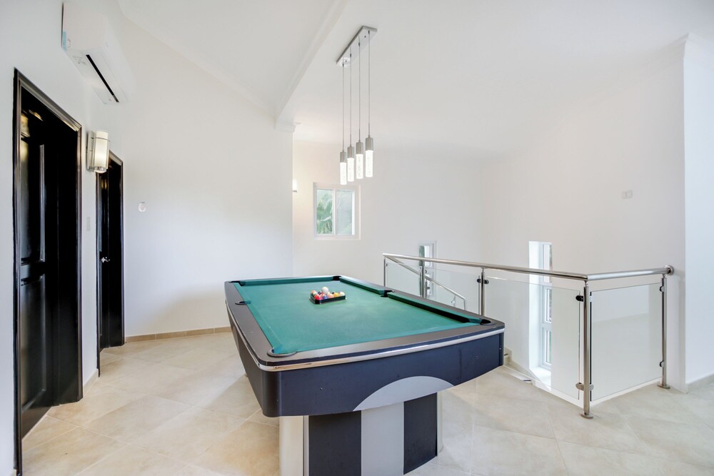 Lake View Cocotal Villa - Jacuzzi &Pool