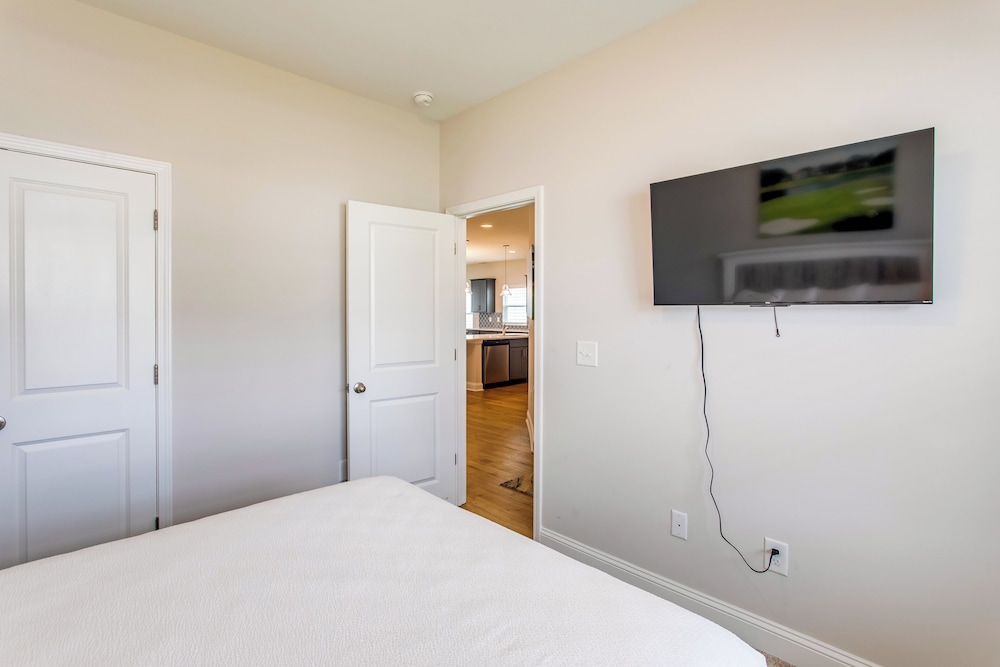 Fish, Swim & Unwind: Retreat in Ocean Isle Beach!