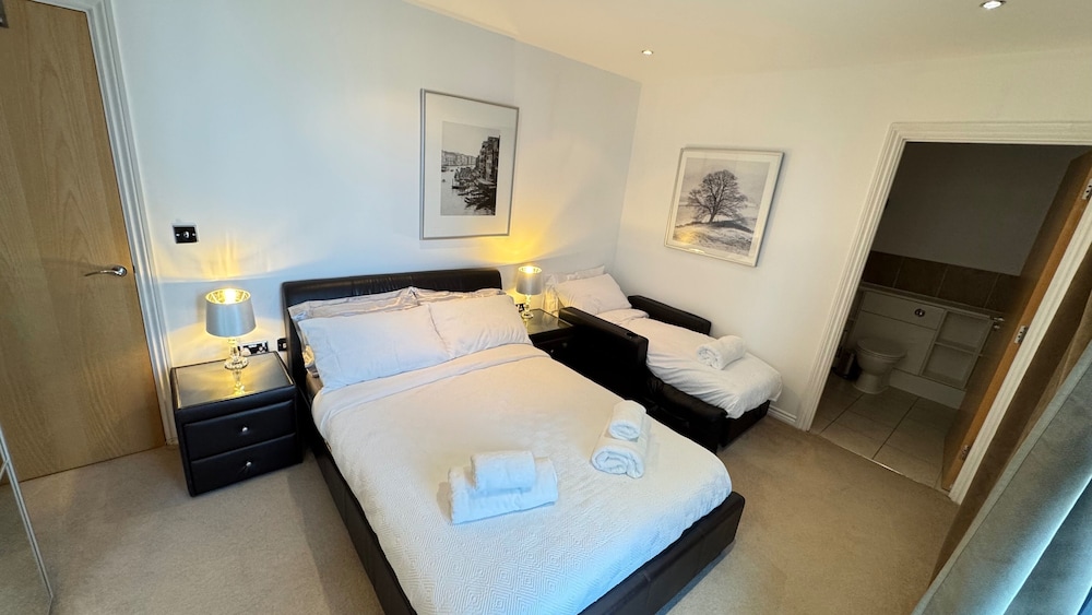 2-bed Apt, Sleeps 7, 5 Mins to Camden Market