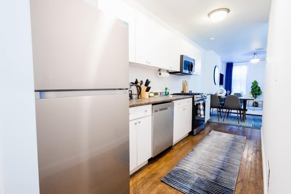 1435 UES Apartment