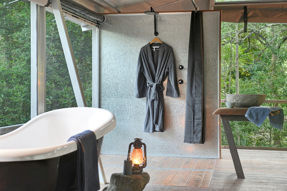 Stary Nights Luxury Camping view 3