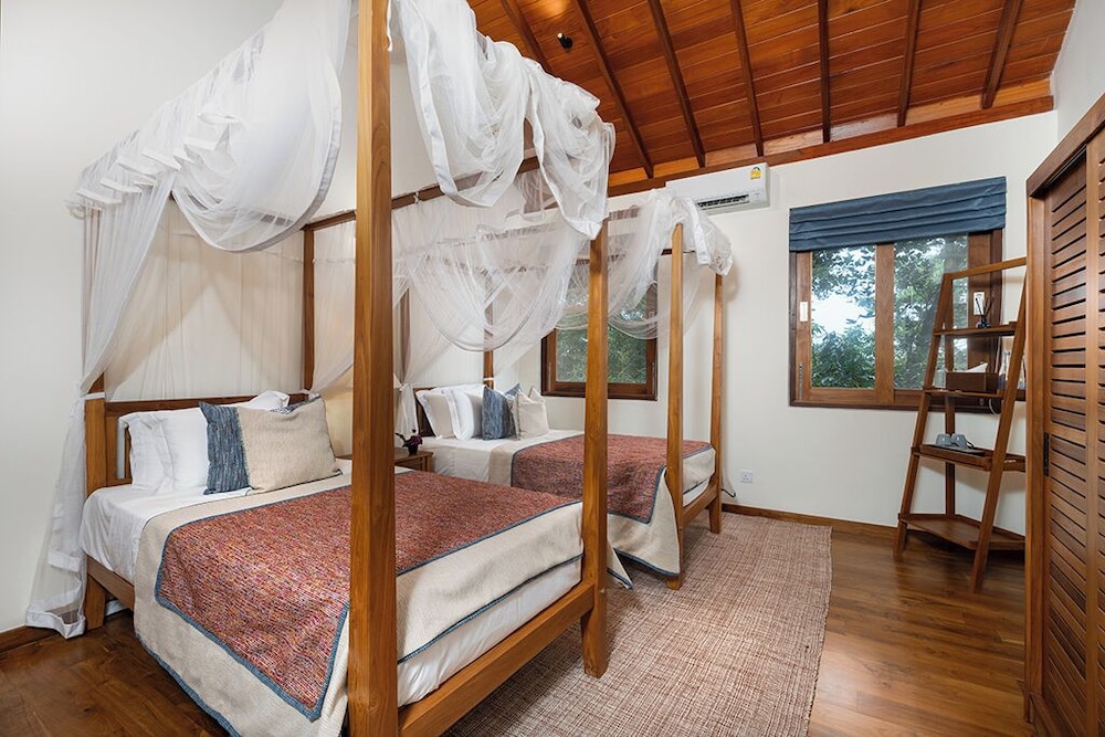 Heavensa Villas and Suites by The Clarks