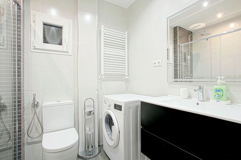 Bright 2 Bd Apart in Front of Retiro Park. Retiro II view 4